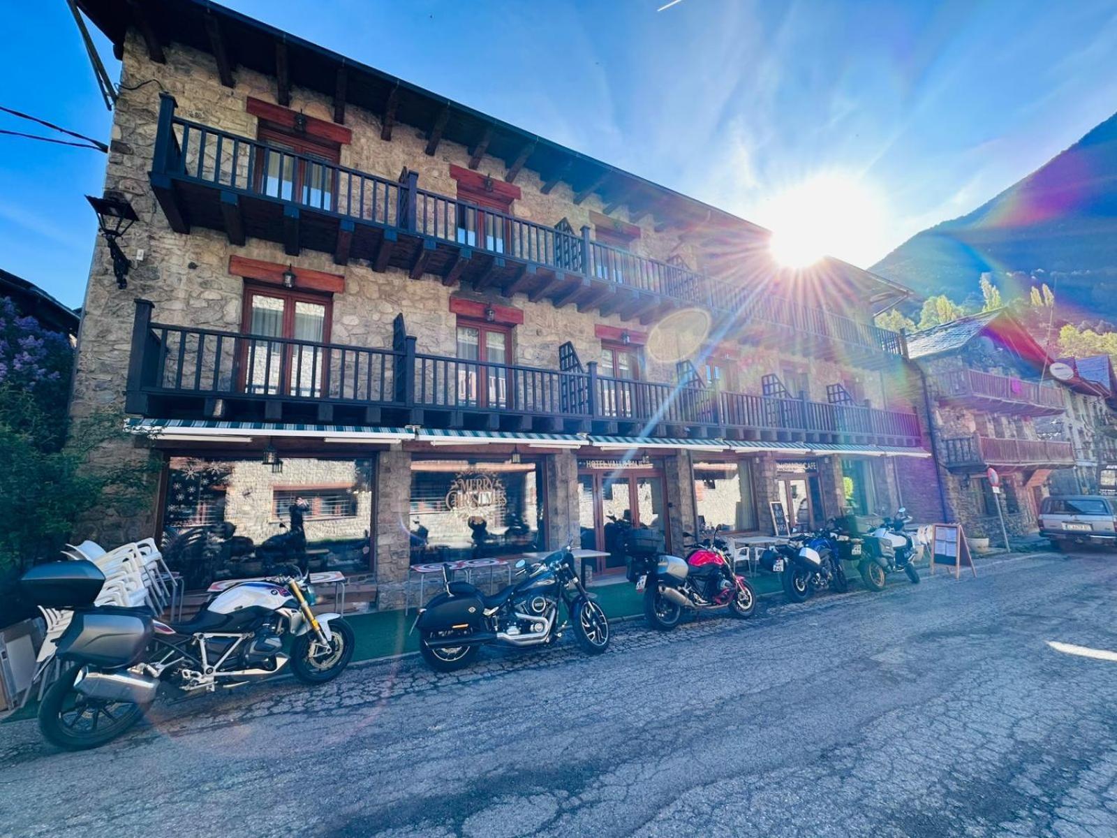 Hotel Valls Valira Os de Civís Extérieur photo